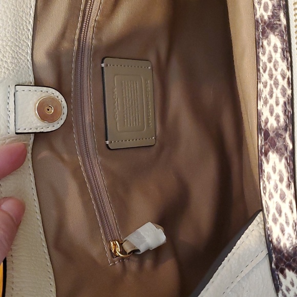 Coach | Bags | Nwot Coach Kristy Signature Colorblock With Snake Trim ...
